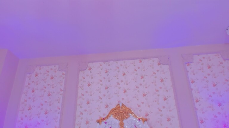 JuneEvanss's Streamate show and profile