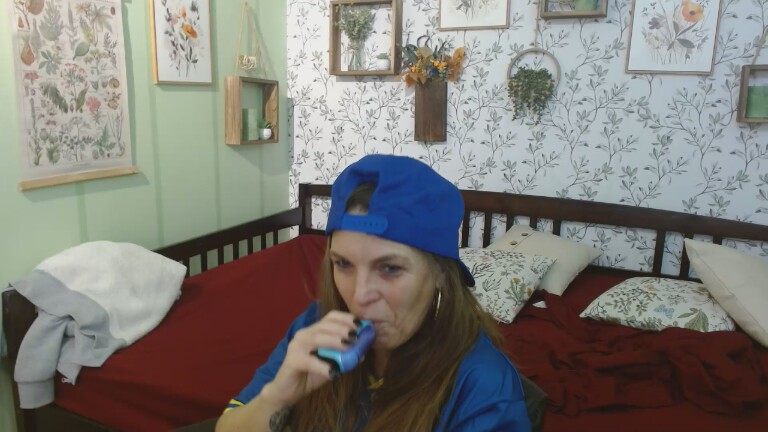 GeminiLoveXO's Streamate show and profile