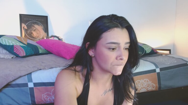 IsabelleColette's Streamate show and profile