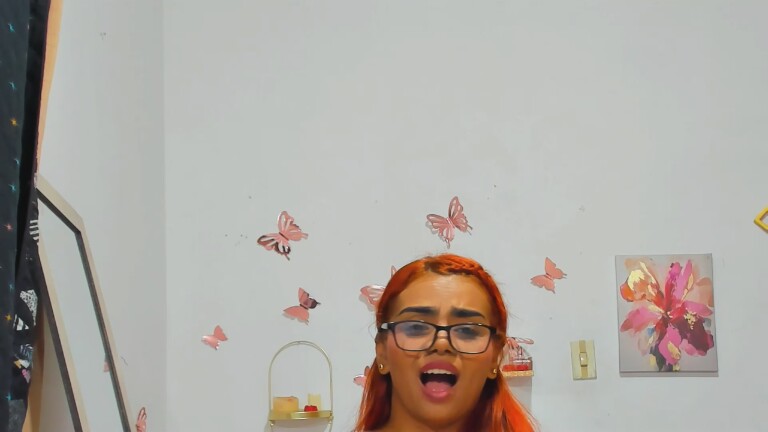 Emma_Rous's Streamate show and profile