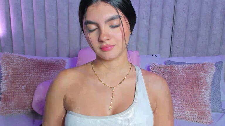 SamiLewis's Streamate show and profile