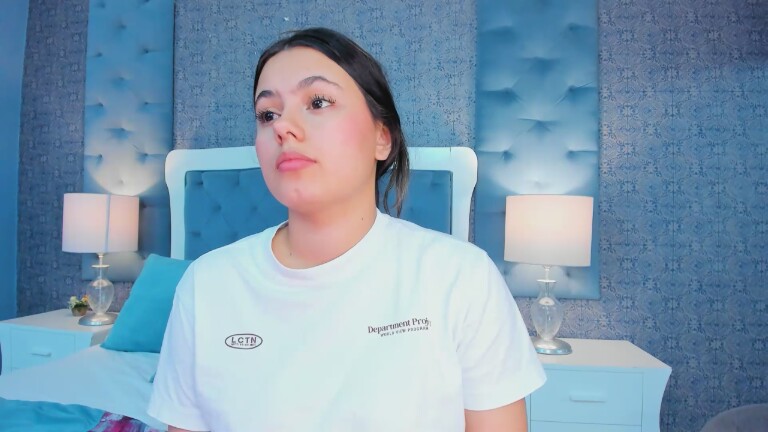 SusyLuv's Streamate show and profile