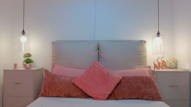 CalipsoGrey's Streamate show and profile