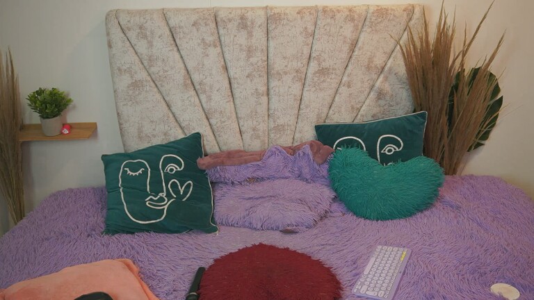 IamAbbi's Streamate show and profile