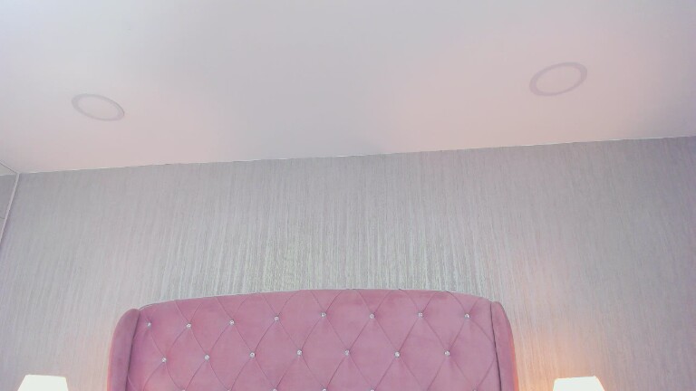 CrystalDavis's Streamate show and profile