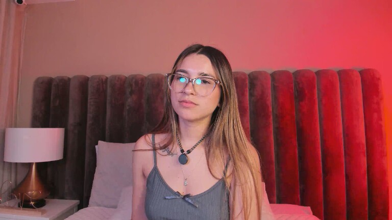 AuraRosse's Streamate show and profile