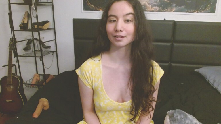 littleeveapples's Streamate show and profile