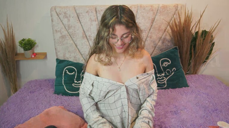 IamAbbi's Streamate show and profile