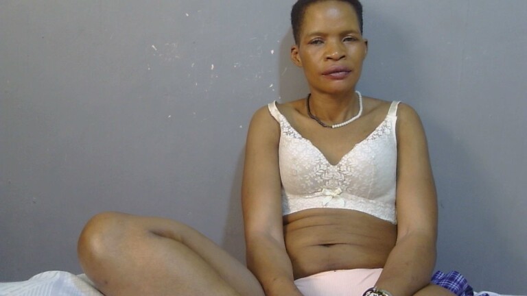 Petite_ebony18's Streamate show and profile