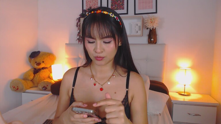 EmilyPricee's Streamate show and profile