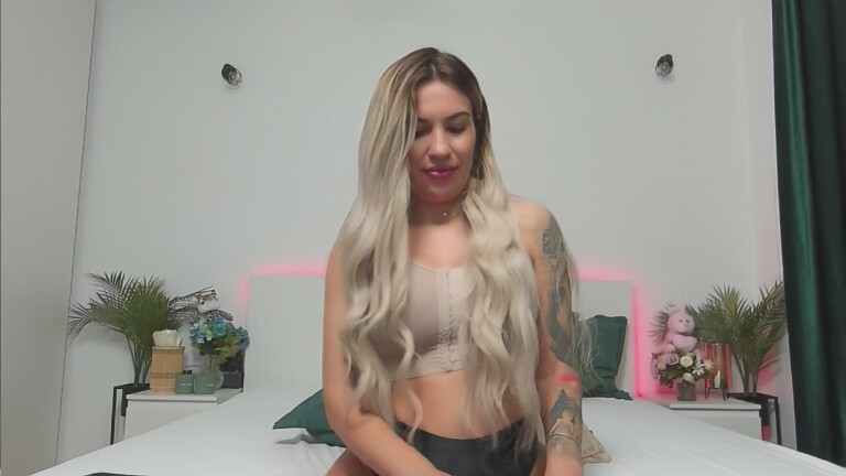 ZoeyMarye's Streamate show and profile