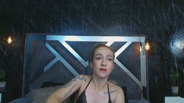 Ashley_Herrera's Streamate show and profile