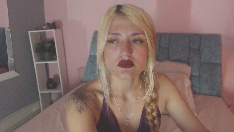 Camila_Cox's Streamate show and profile