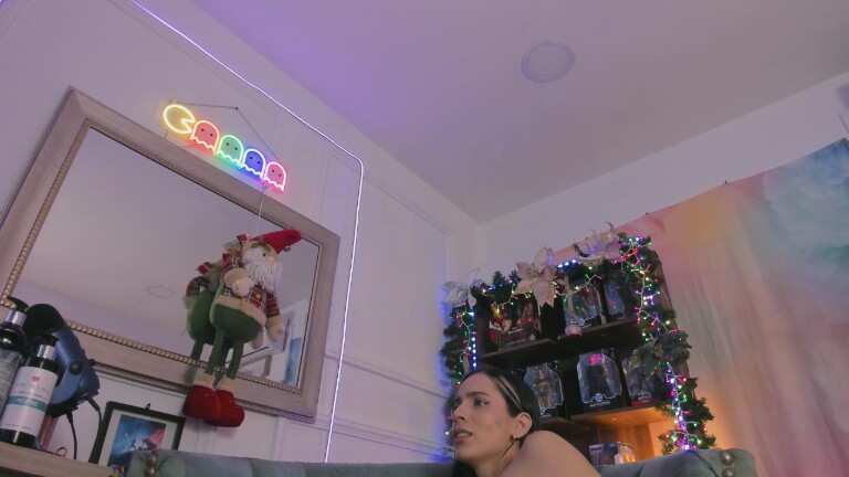 AndreaDuquee's Streamate show and profile