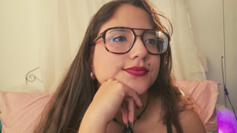 HaileyBunny_18's Streamate show and profile