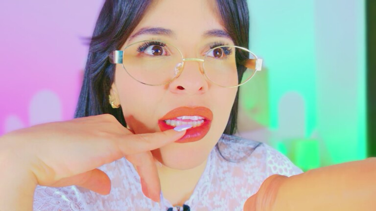 CharlootteEvans's Streamate show and profile