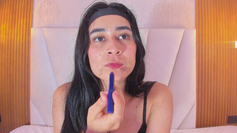 RachellAdamsMML's Streamate show and profile