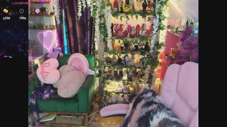 Solesticia's Streamate show and profile