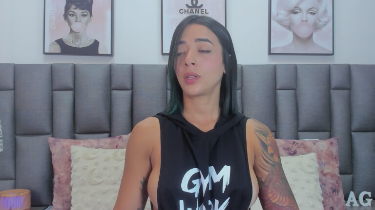 AmberrGreey's Streamate show and profile