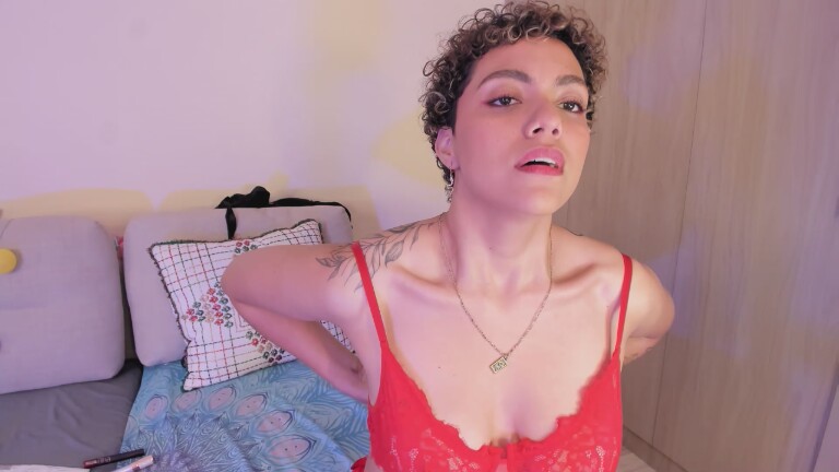 MartinaBrwn's Streamate show and profile