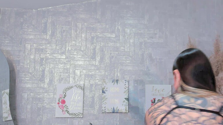 SaraBacker's Streamate show and profile