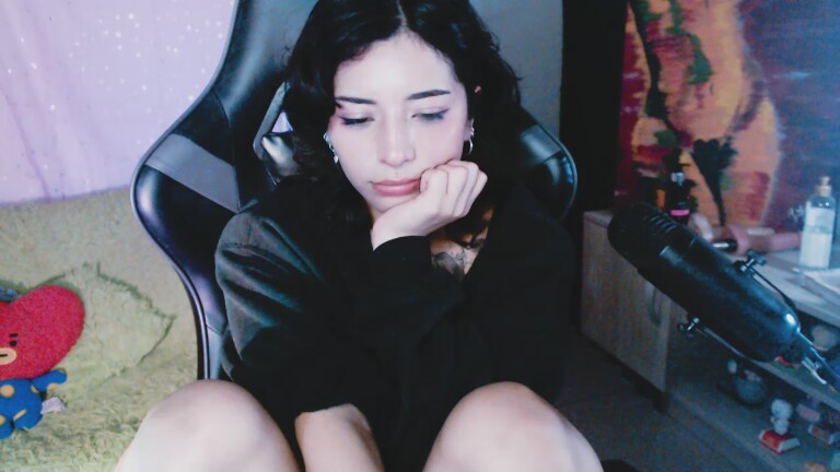 Jaade18's Streamate show and profile