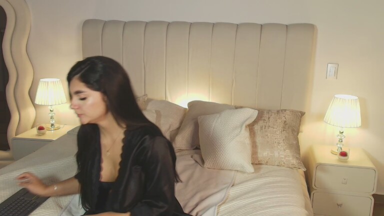 SamiLewis's Streamate show and profile