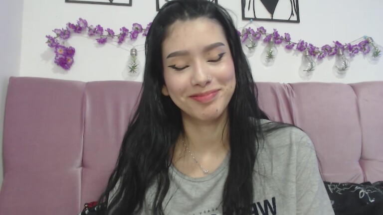 ZakuraPrincess's Streamate show and profile