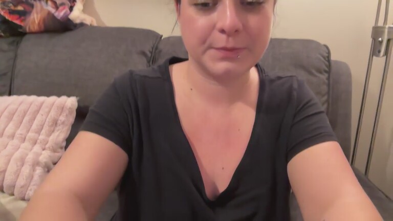 NaughtyWifeUK's Streamate show and profile