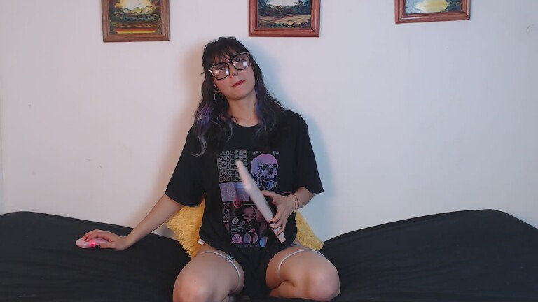 CamilaaFoxx's Streamate show and profile