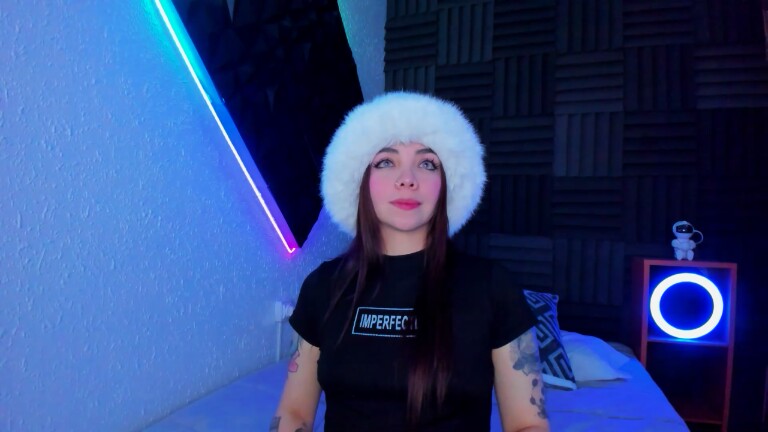 KendallSummer's Streamate show and profile