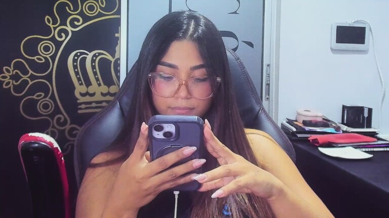 AnaWillsson's Streamate show and profile