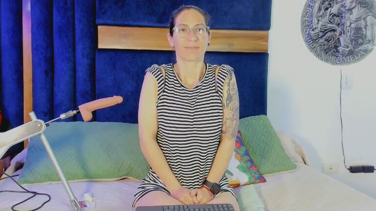 AndromedaJade's Streamate show and profile