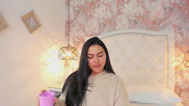 SaharaLyn's Streamate show and profile