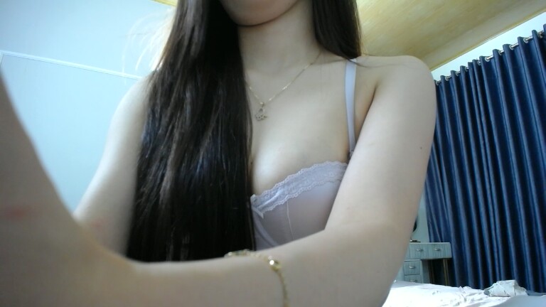 Quynhtrang's Streamate show and profile