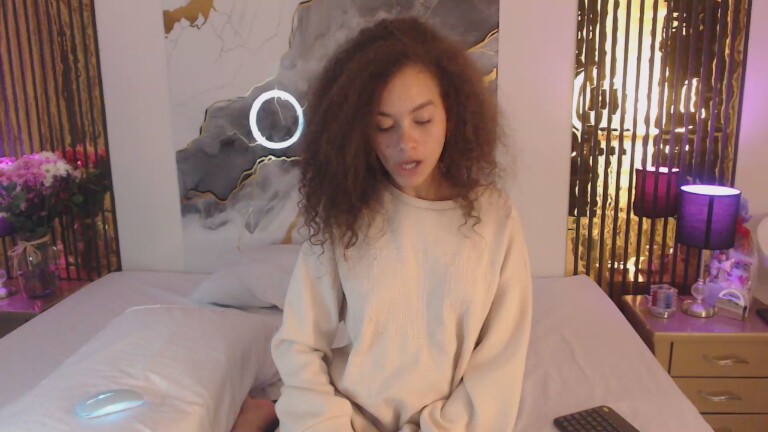 MiticaBrenner's Streamate show and profile