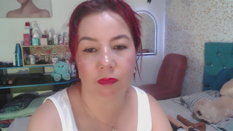 Mysterymoommy18's Streamate show and profile