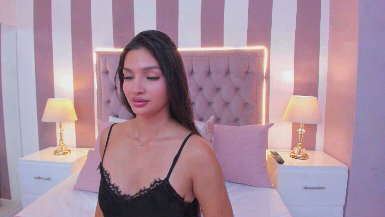 AuraClark's Streamate show and profile