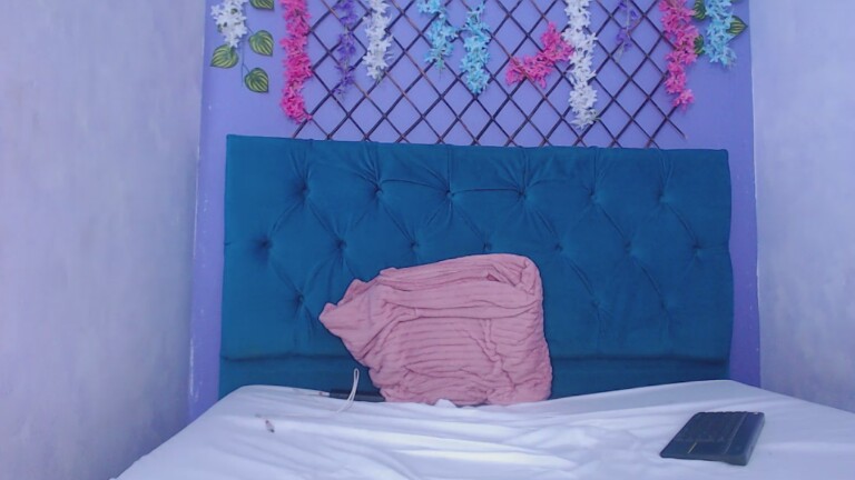 abrilcastanocm's Streamate show and profile