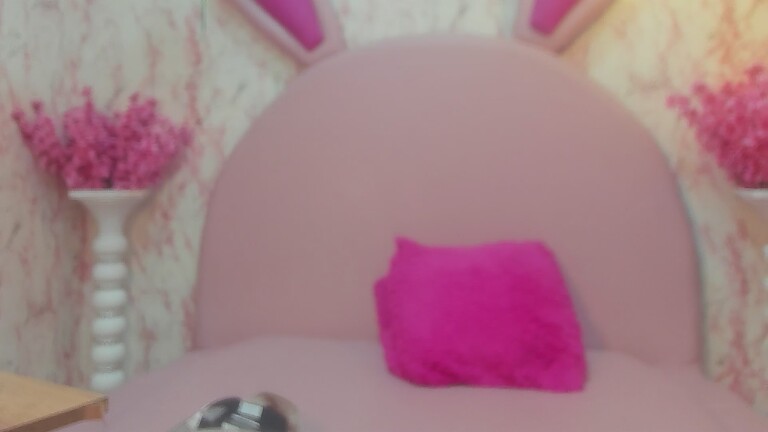 Dolly_bobssy's Streamate show and profile