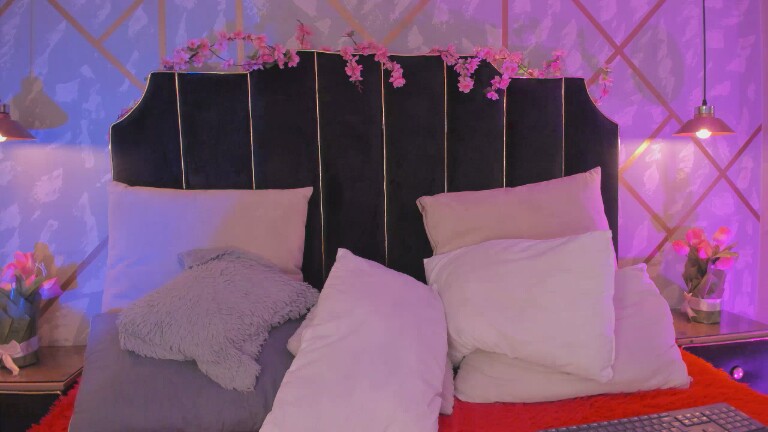 VioletaParr's Streamate show and profile