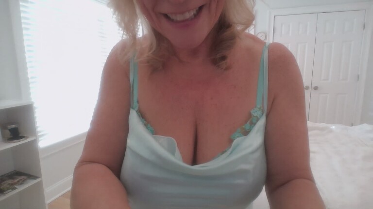 Carrie139's Streamate show and profile