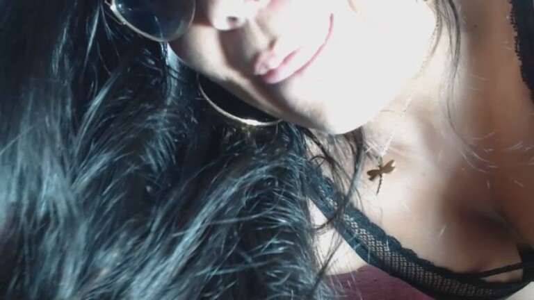 LunaDumont's Streamate show and profile