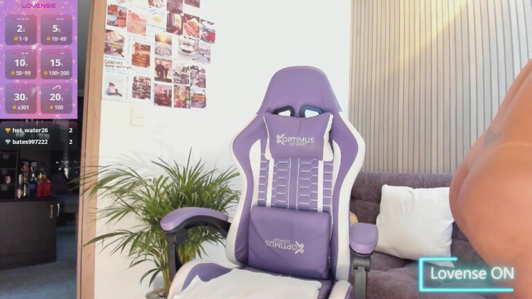 Nova_coxx34's Streamate show and profile