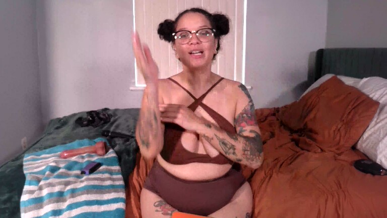 BrooklynSkyXO's Streamate show and profile