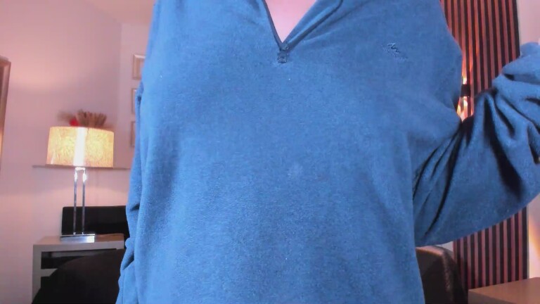 NatashaHotson's Streamate show and profile