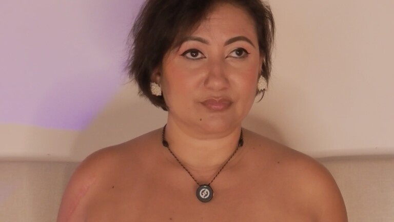 VictoriaaHarper's Streamate show and profile