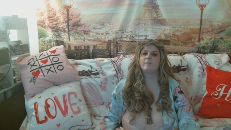 lovehollyann's Streamate show and profile