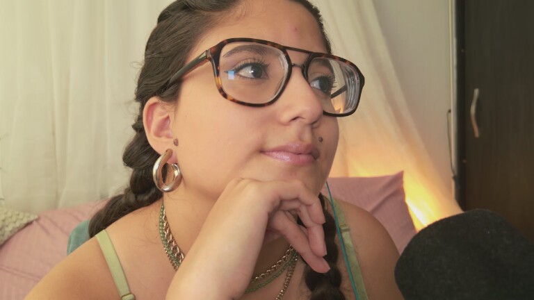 HaileyBunny_18's Streamate show and profile