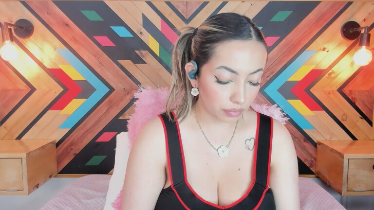 CelesteRioz's Streamate show and profile